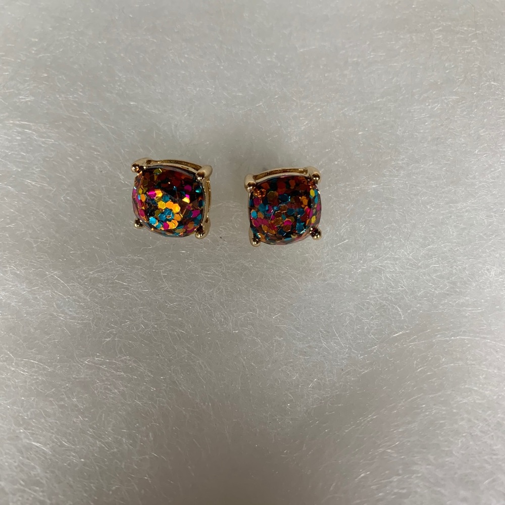 Kate Spade Inspired Confetti Stud Earrings - Picture 3 of 4